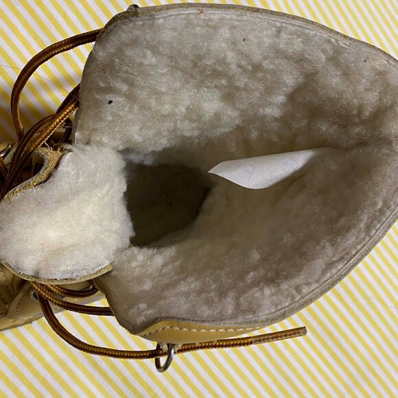 Mukluk (Mocassin boots) made in Wendake - Picture 8 of 9